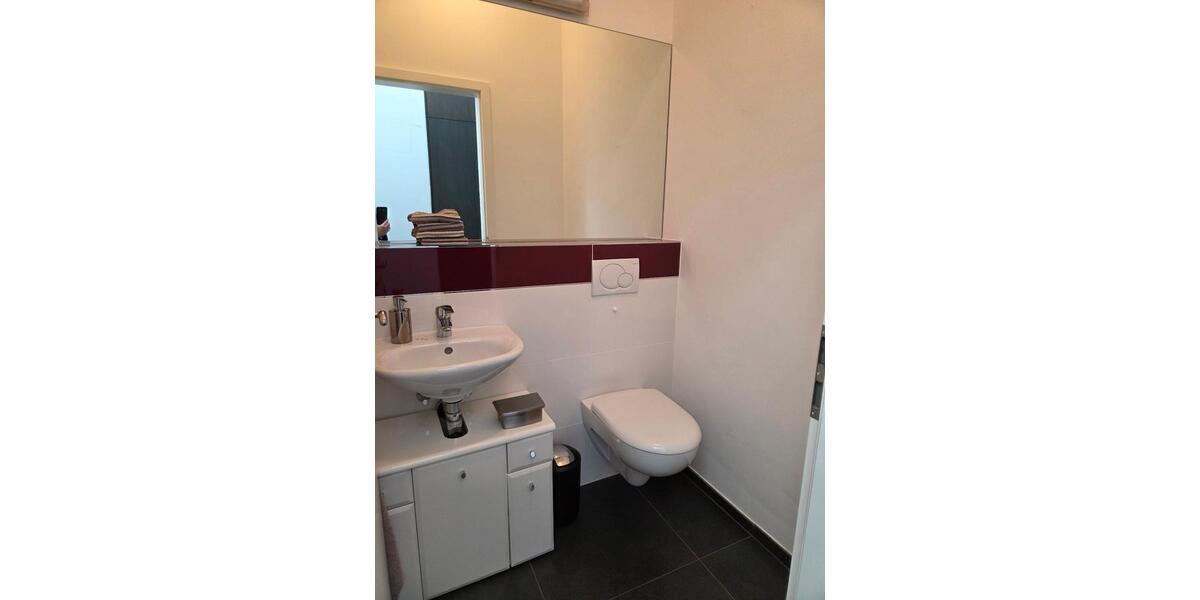 Dachgeschoßwohnung Burscheid - 4 Zimmer, 109 m&sup2;, 465.000&euro; | Angebot:25641543