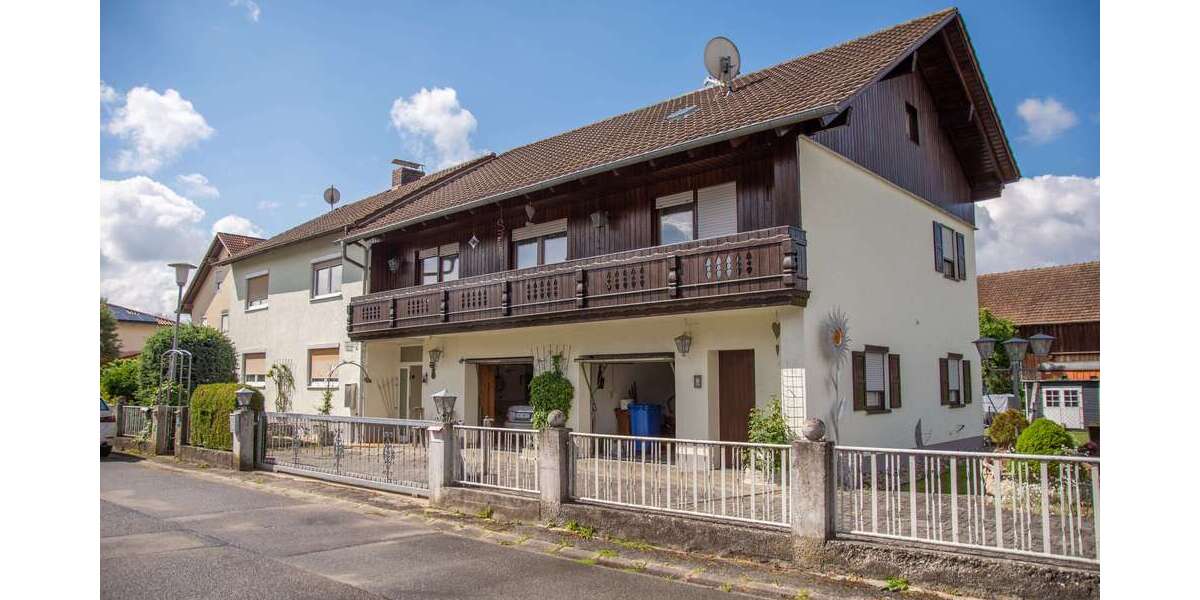 Einfamilienhaus Wallersdorf - 8 Zimmer, 198 m&sup2;, 399.000&euro; | Angebot:26731462