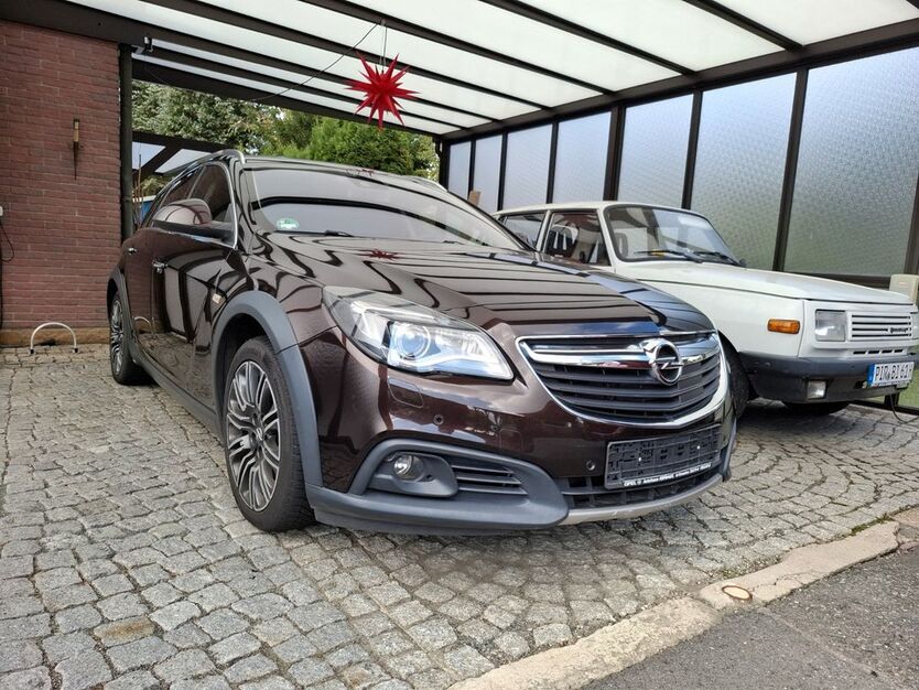 Opel Insignia CT 219.000 km 6.900 € Lohmen 01847