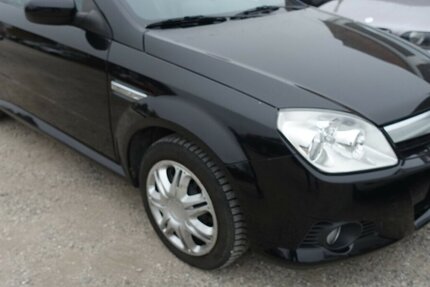 Opel Tigra Edition Klima Sitzheizung PDC § 10/26 94.000 km 5.950 € Neumarkt/OPf 92318