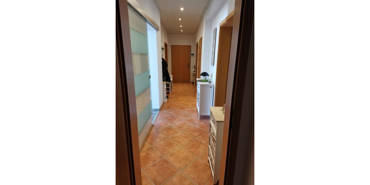 Erdgeschoßwohnung Winsen (Aller) - 3 Zimmer, 100 m&sup2;, 755&euro; | Angebot:25444386