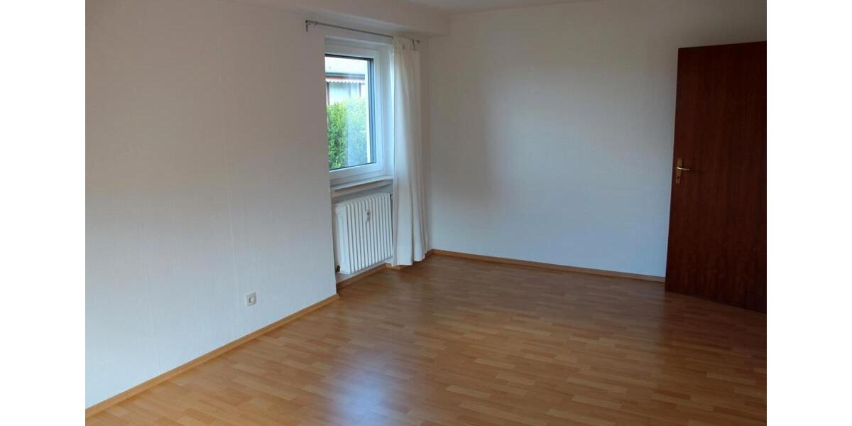 Erdgeschoßwohnung Rotenburg an der Fulda - 2 Zimmer, 67 m&sup2;, 550&euro; | Angebot:26322089