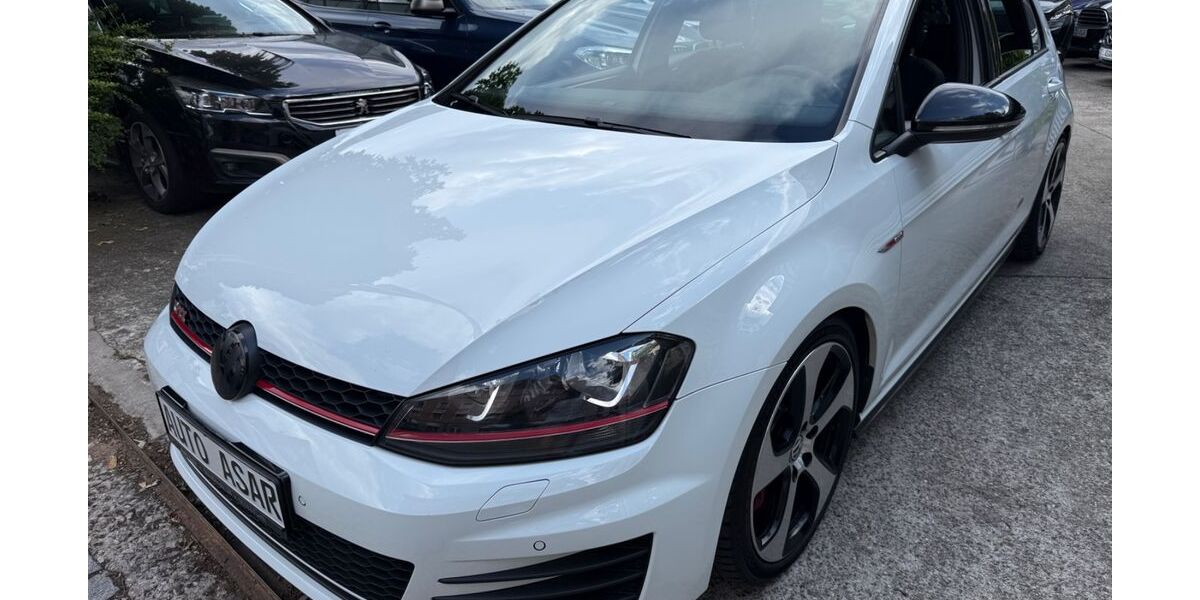 VW Golf 154.000 km 14.980 &euro; Fürth 90763