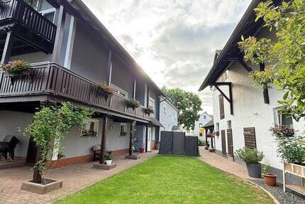 Haus Friedberg Dorheim - 9 Zimmer, 328 m&sup2;, 799.000&euro; | Angebot:26869001