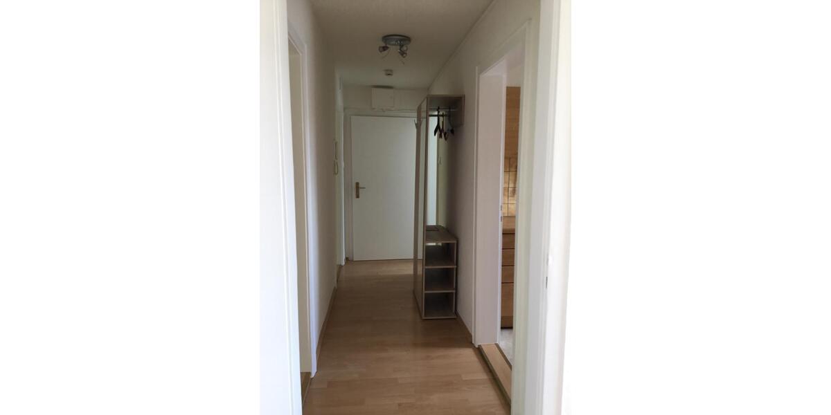 Dachgeschoßwohnung Seesen - 3 Zimmer, 63 m&sup2;, 400&euro; | Angebot:26354079