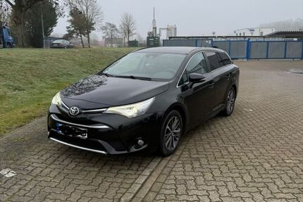Toyota Avensis 95.300 km 13.500 &euro; Lachendorf 29331