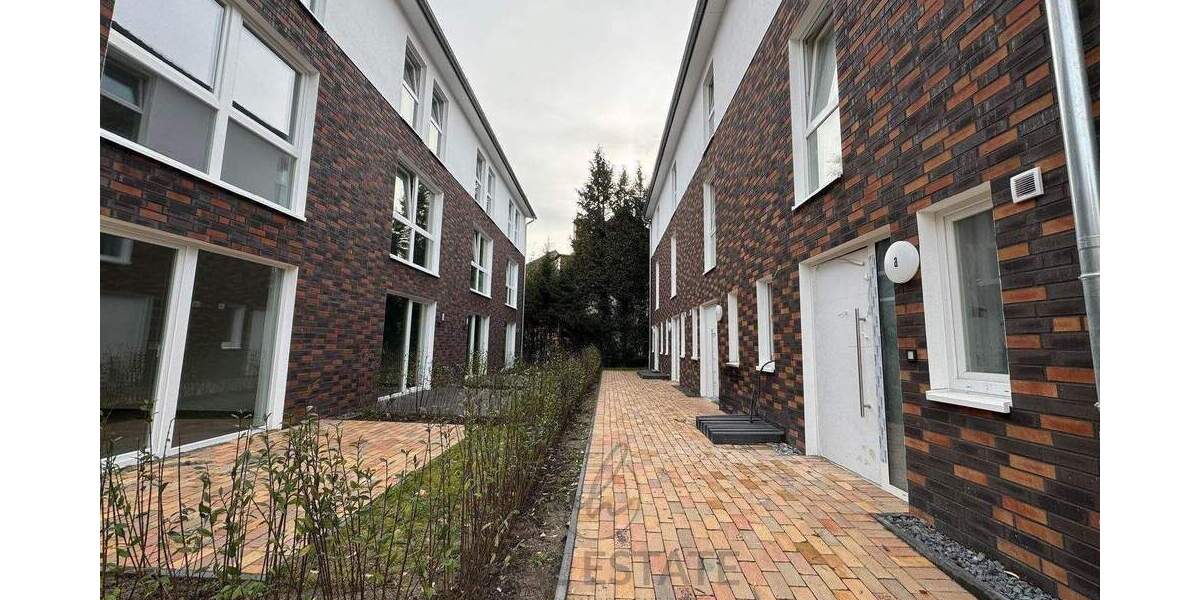 Familientraum in Volksdorf – modernes Reihenhaus mit Terrasse 5 zimmer