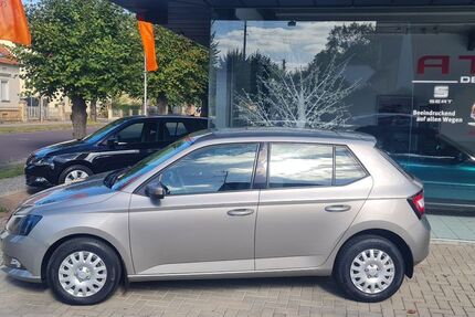 Skoda Fabia 101.005 km 6.898 &euro; Barleben 39179