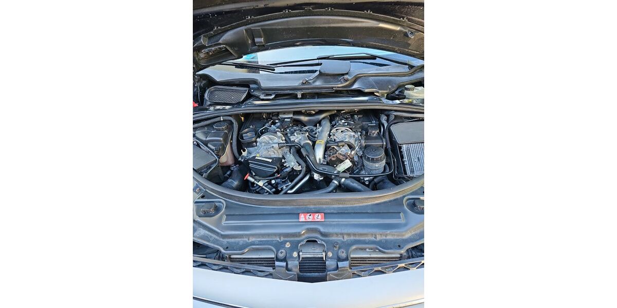 Mercedes-Benz R 320 293.000 km 5.900 &euro; Bobingen 86399