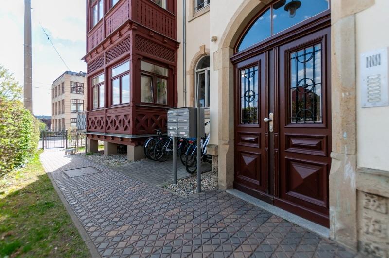 Dachgeschoßwohnung Dresden Loschwitz - 3 Zimmer, 101 m&sup2;, 1.165&euro; | Angebot:26288747