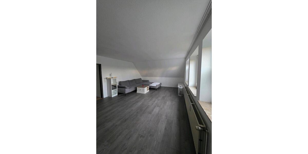 Dachgeschoßwohnung Wurster Nordseeküste - 3 Zimmer, 82 m&sup2;, 800&euro; | Angebot:25418763