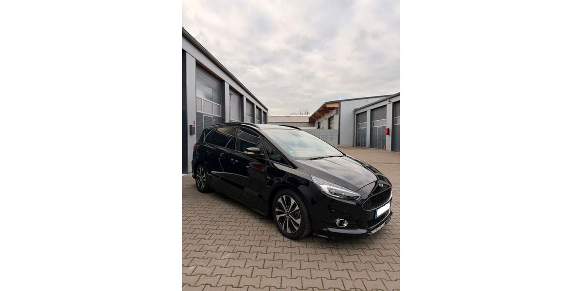 Ford S-Max 74.000 km 18.500 &euro; Bornheim 53332