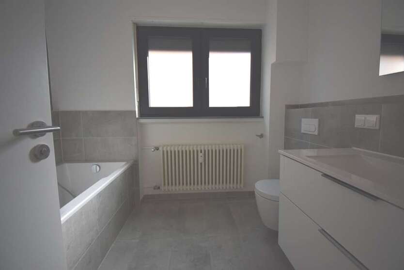 Wohnung zum Mieten in Mannheim Käfertal 1.100 € 80 m² 3 zimmer