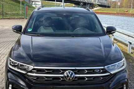 VW T-Roc 8.800 km 36.850 &euro; Wolfsburg 38442