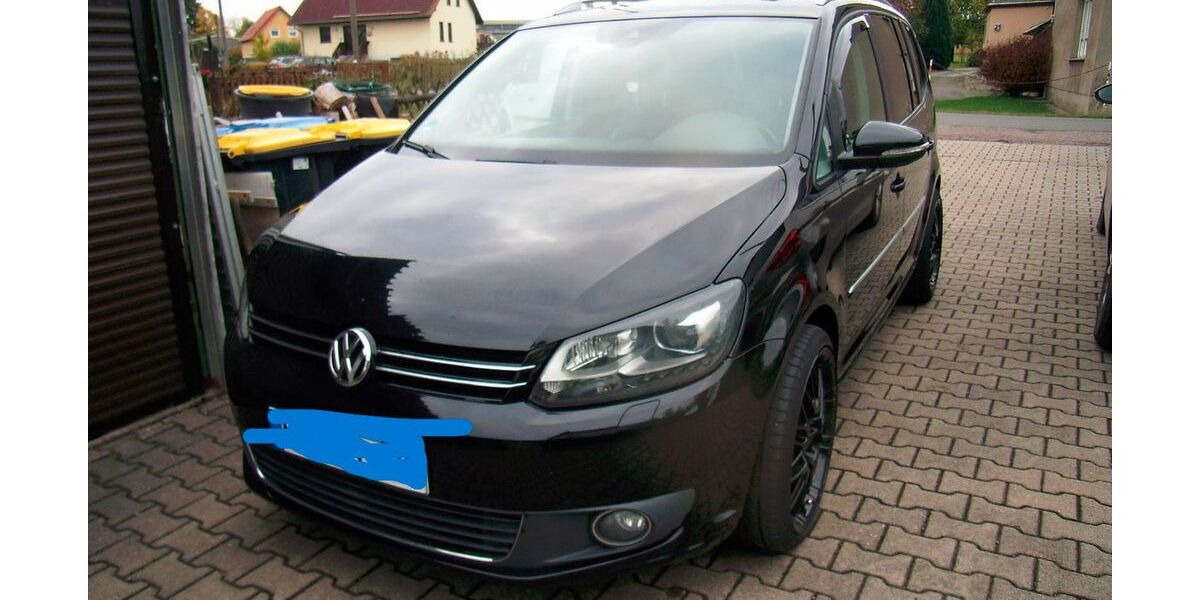 VW Touran 195.000 km 12.200 € Rossau 09661