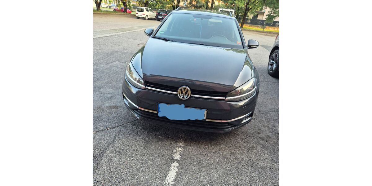 VW Golf 220.000 km 9.700 € Hattersheim 65795