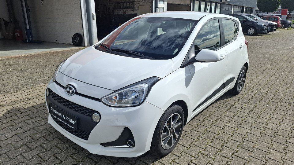 Hyundai i10 72.918 km 12.690 € Tuttlingen 78532