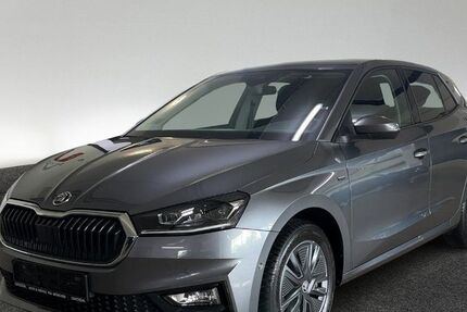 Skoda Fabia 9.400 km 23.760 &euro; München 80935