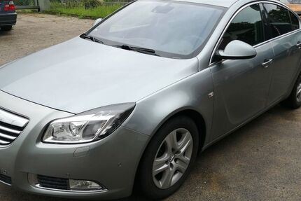 Opel Insignia 168.000 km 3.700 &euro; Niestetal bei Kassel 34266
