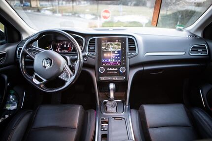Renault Megane 122.000 km 12.899 &euro; Herne 44625