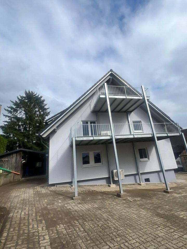 Charmante 2Zi OG Wohnung in frisch saniertem KfW 55 Haus