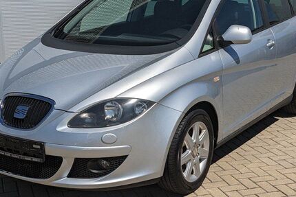 Seat Altea 141.290 km 1.980 &euro; Hoyerswerda 02977