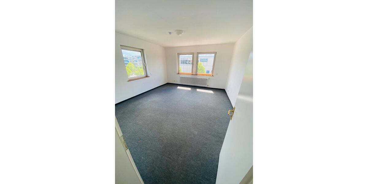 Hausmeister 2,5 Zimmer Wohnung inkl. Südbalkon zu vermieten 2 zimmer