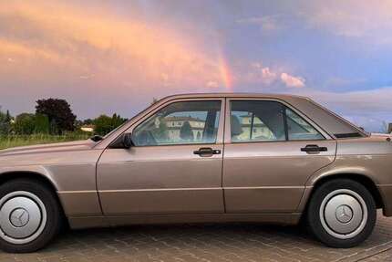 Mercedes-Benz 190 230.000 km 5.800 &euro; Burgkirchen a.d.Alz 84508