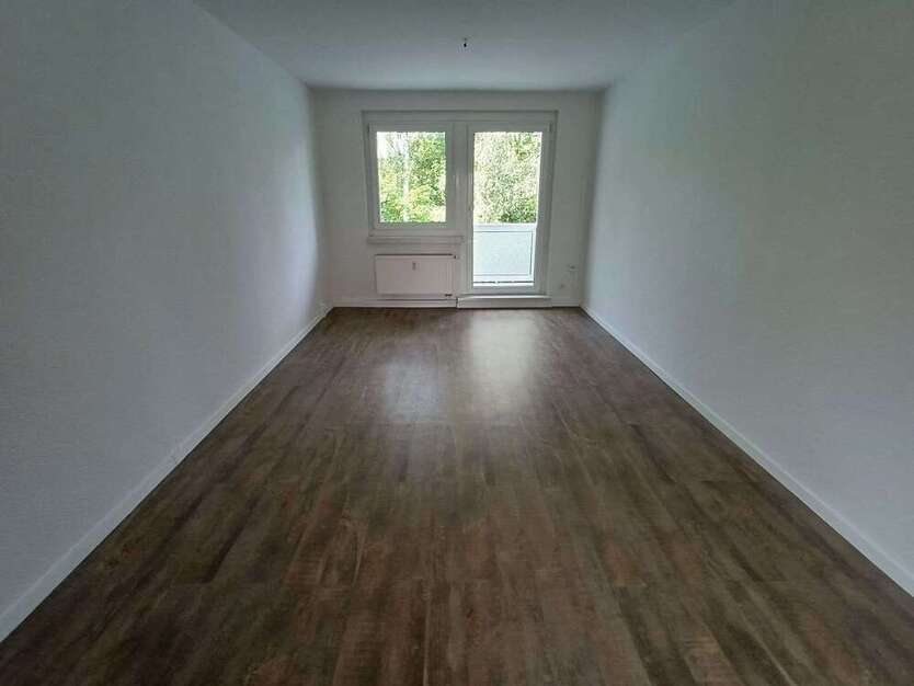 Wohnung zum Mieten in Borna 330,75 € 59 m²