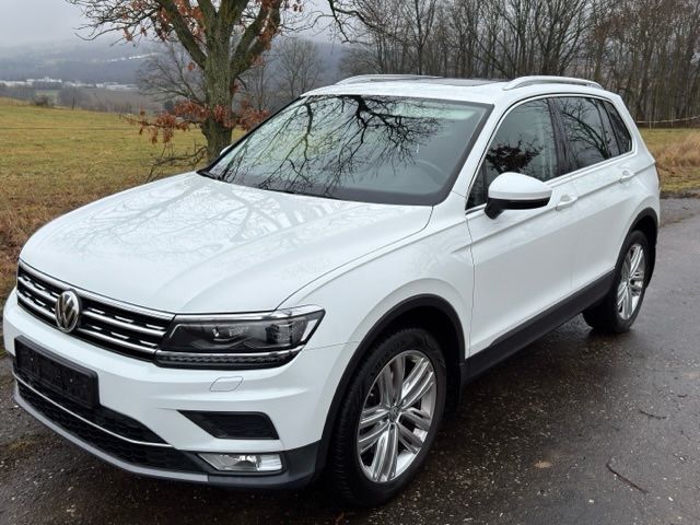 VW Tiguan 129.600 km 17.499 &euro; Flöha 09557