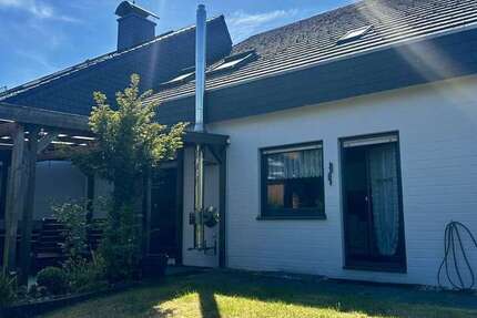 Haus zum Kaufen in Bissendorf 375.000 € 142.73 m²