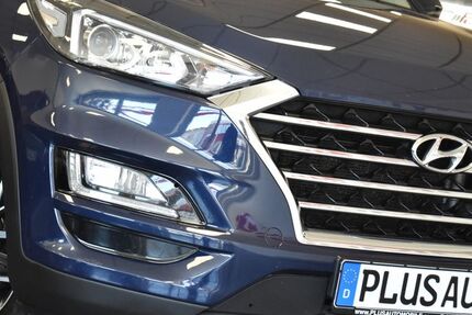Hyundai TUCSON 145.469 km 16.880 € Nürnberg 90431