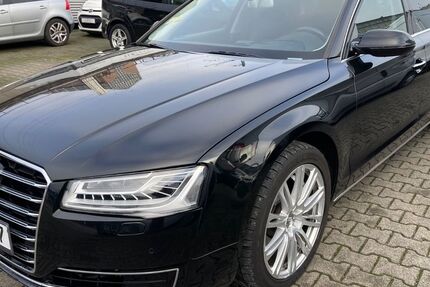 Audi A8 117.000 km 33.900 &euro; Hamburg 20097
