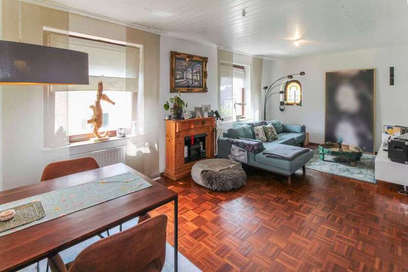 Haus zum Kaufen in Bergisch Gladbach 498.000 € 135.03 m²