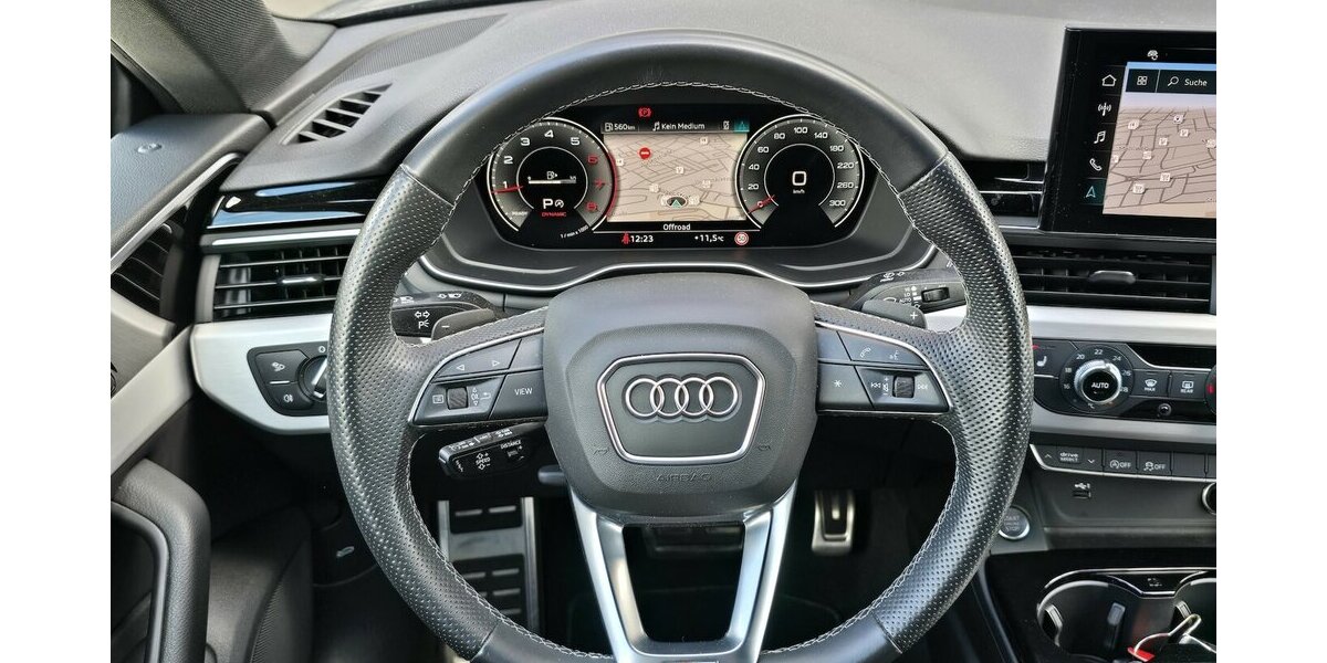 Audi A5 40 TFSI QUATTRO S-LINE/MATRIX/MASSAGE/VIRTUAL 89.706 km 32.900 &euro; Villingen-Schwenningen 78054