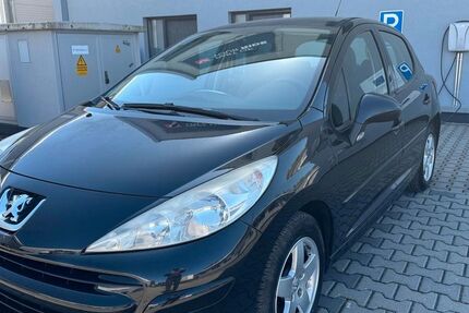 Peugeot 207 117.000 km 2.950 &euro; Rauschenberg 35282