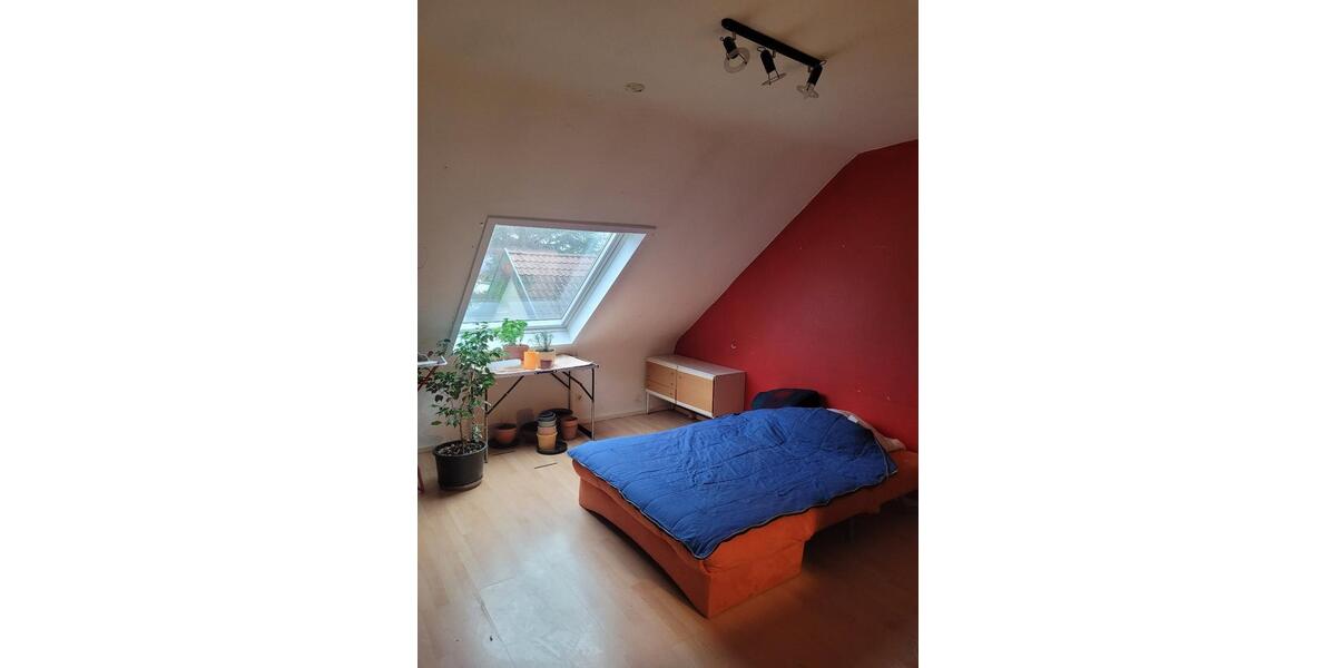 Dachgeschoßwohnung Bad Rappenau - 3 Zimmer, 78 m&sup2;, 195.000&euro; | Angebot:26222030