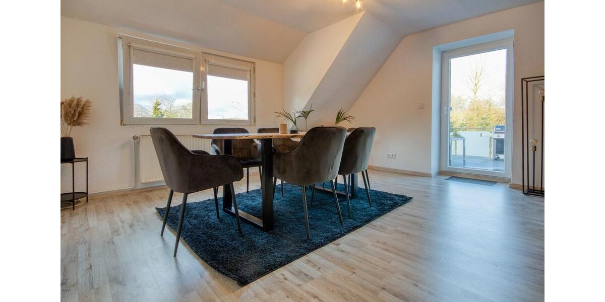 Dachgeschoßwohnung Hagen im Bremischen - 4 Zimmer, 107 m&sup2;, 995&euro; | Angebot:26340680