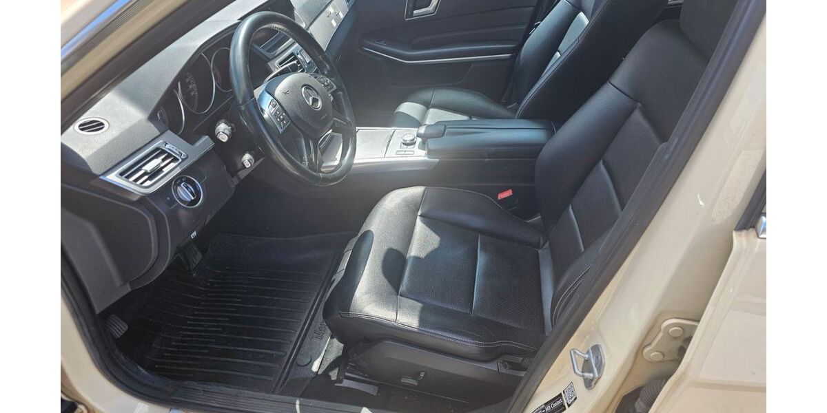 Mercedes-Benz E 200 567.000 km 4.800 &euro; Sande 26452