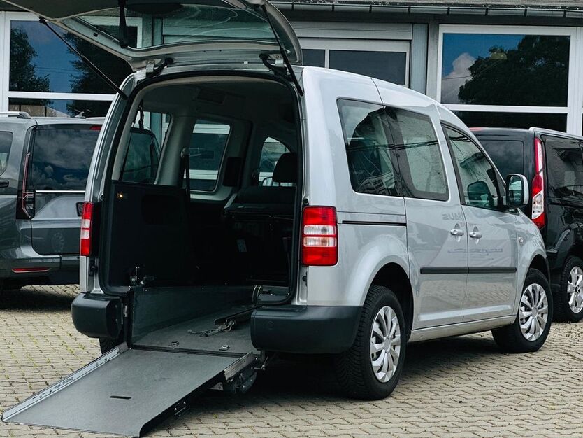 VW Caddy 119.000 km 21.900 € Ulm 89077