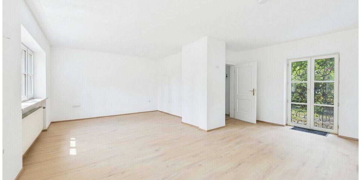 Einfamilienhaus Landshut Berg - 9 Zimmer, 230 m&sup2;, 995.000&euro; | Angebot:26798186