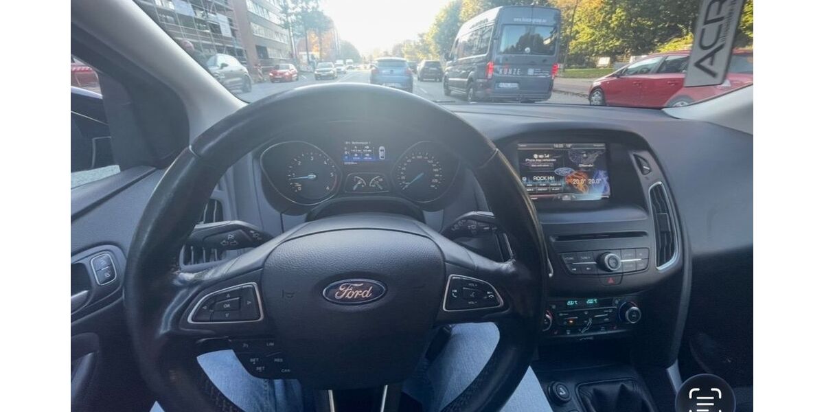 Ford Focus 245.000 km 7.500 &euro; Hamburg 22767