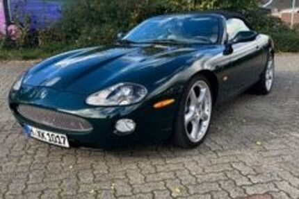 Jaguar XK8