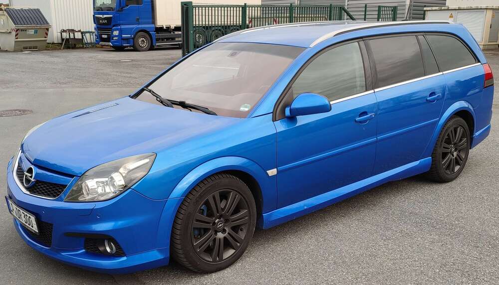 Opel Vectra 184.000 km 9.499 &euro; Anröchte 59609