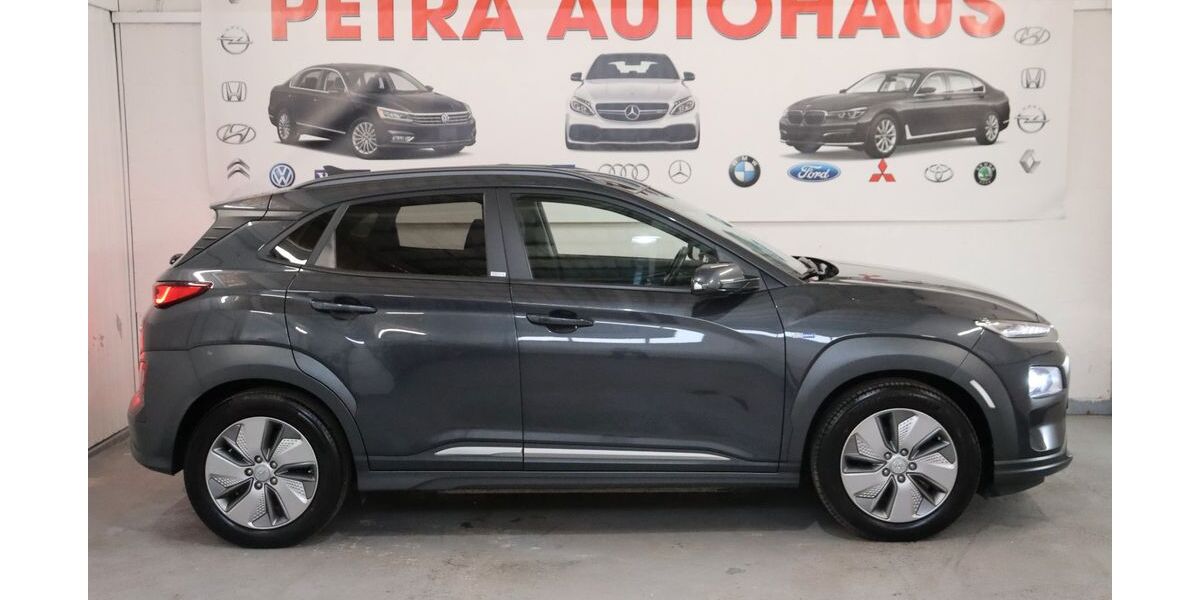 Hyundai KONA 60.000 km 20.199 &euro; Berlin 12099