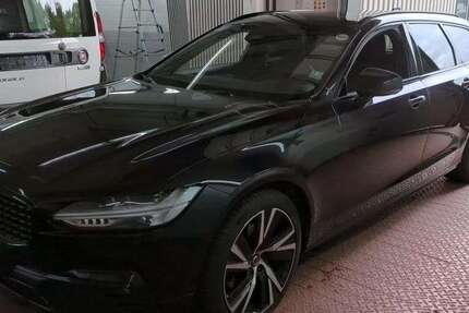 Volvo V90 89.304 km 33.450 € Herges-Hallenberg 98587