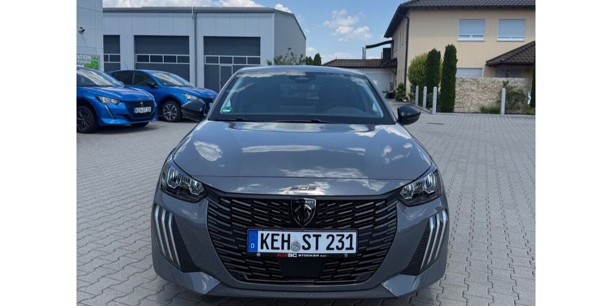 Peugeot 208 2.000 km 19.200 &euro; Neustadt a.d. Donau 93333