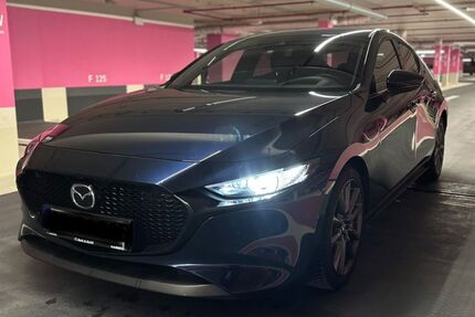 Mazda 3 69.000 km 18.500 &euro; Hamburg 20457