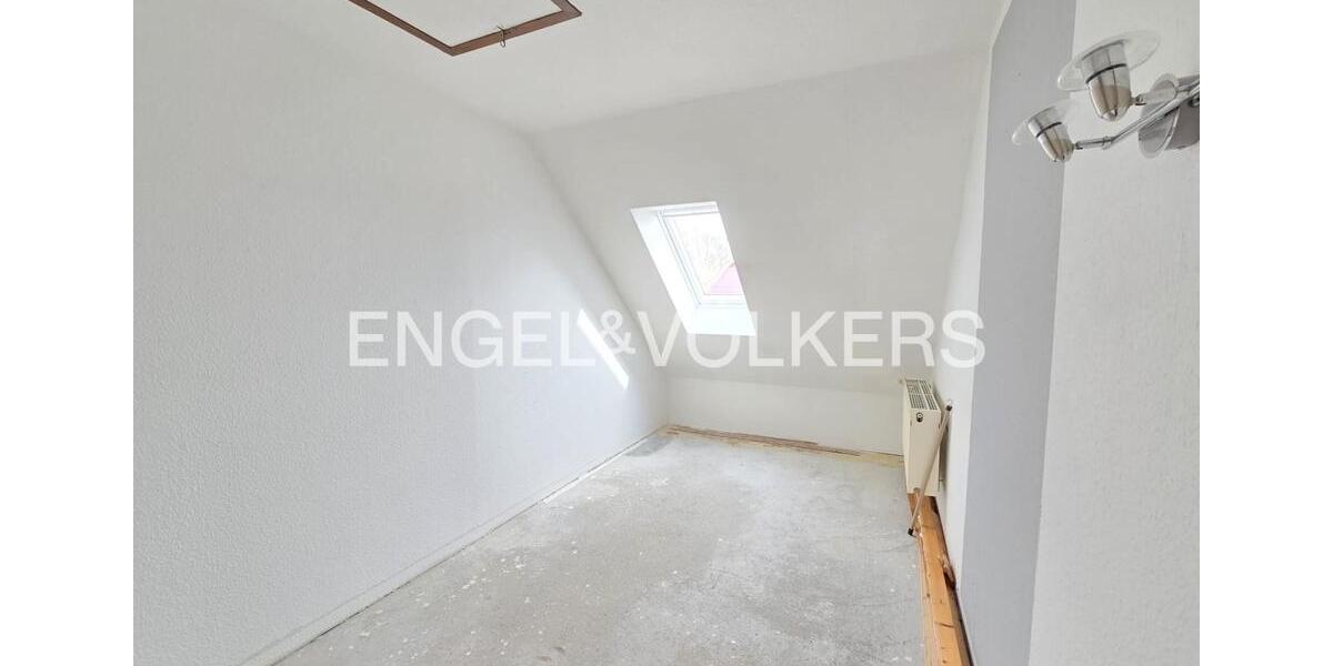 Dachgeschoßwohnung Jever - 2 Zimmer, 72 m&sup2;, 560&euro; | Angebot:25904602