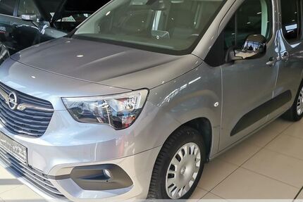 Opel Combo Life 87.766 km 15.999 &euro; Freiberg 09599